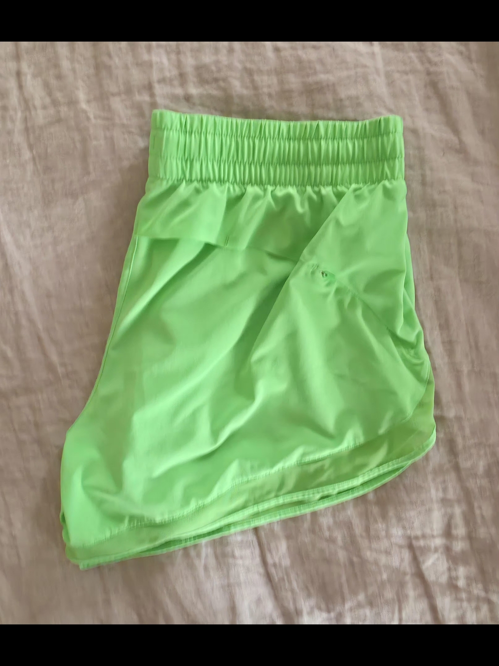 Athlete Mesh Racer Run Mid Rise 4" Short - Picture 2 of 2